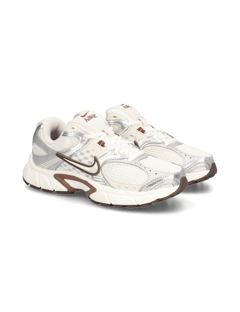 Nike-Nike-V5-RNR-weiss