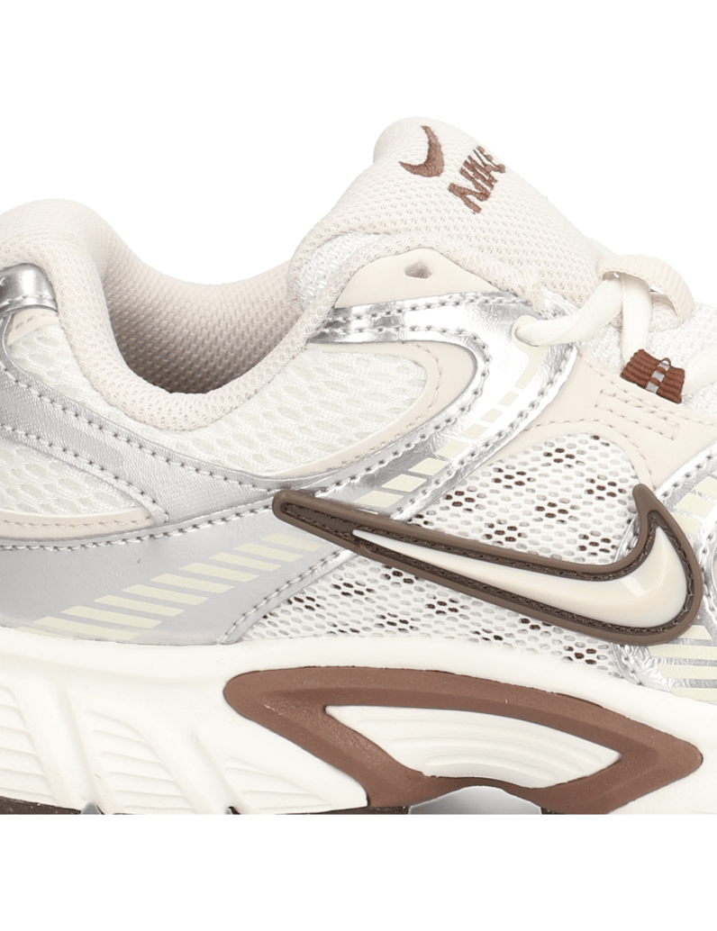 Nike-Nike-V5-RNR-weiss