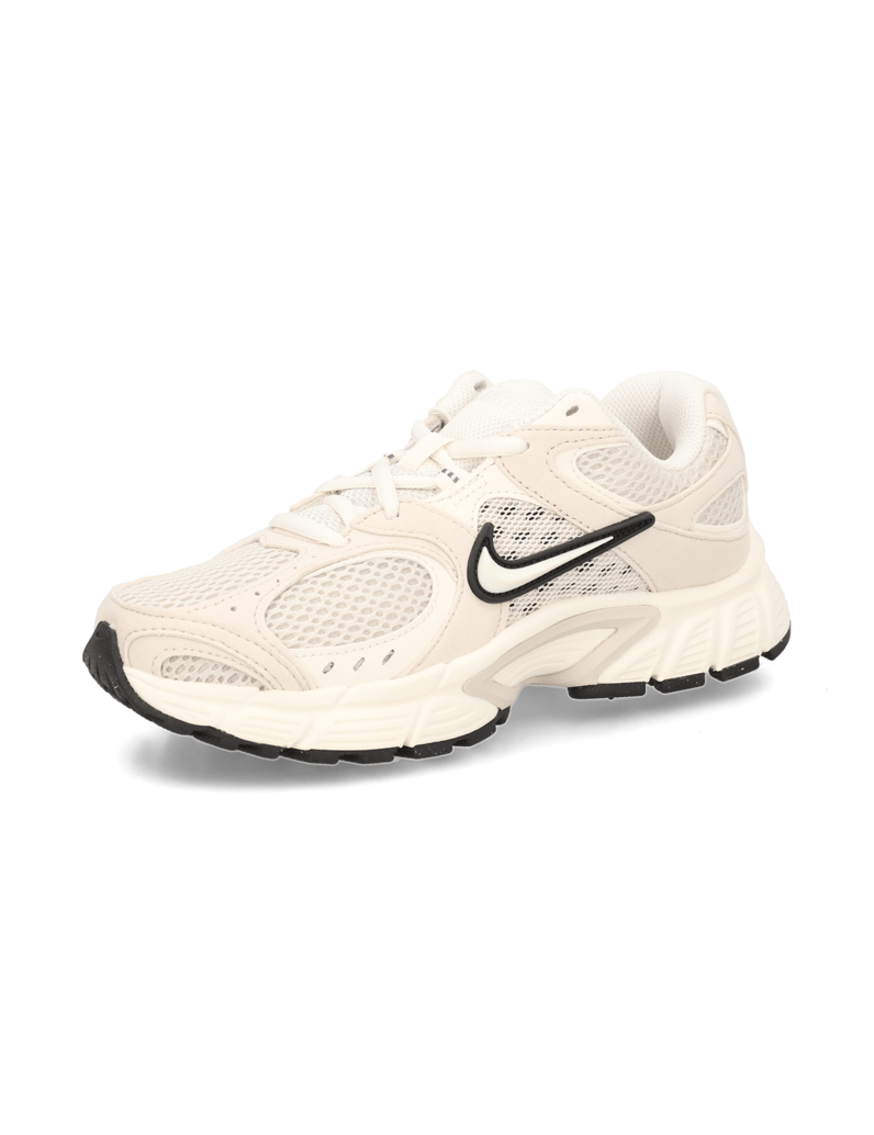 Nike-Nike-V5-RNR-beige