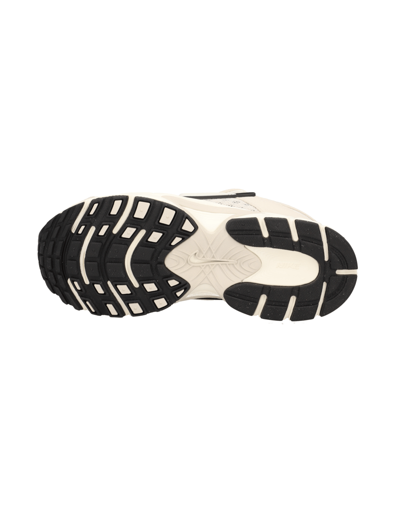 Nike-Nike-V5-RNR-beige