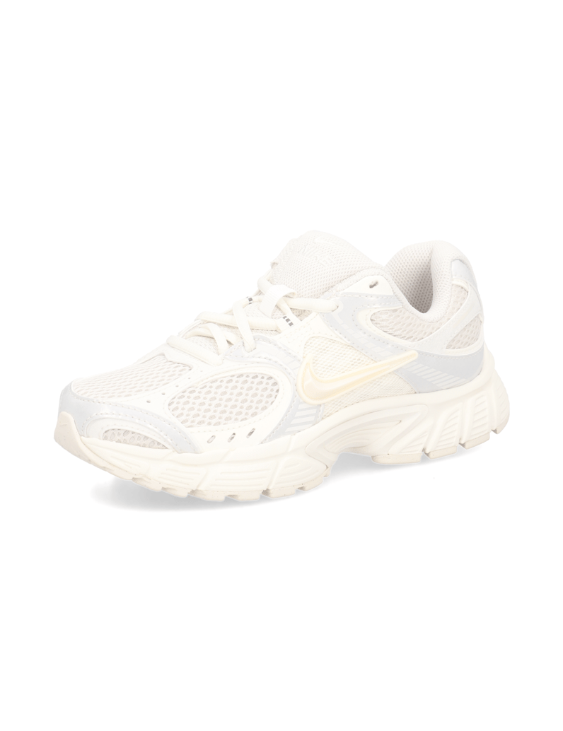 Nike-Nike-V5-RNR-beige