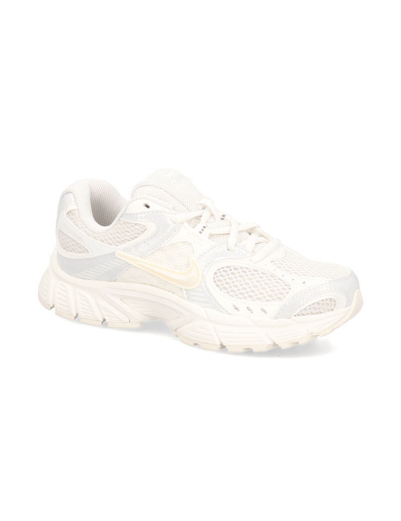Nike-Nike-V5-RNR-beige