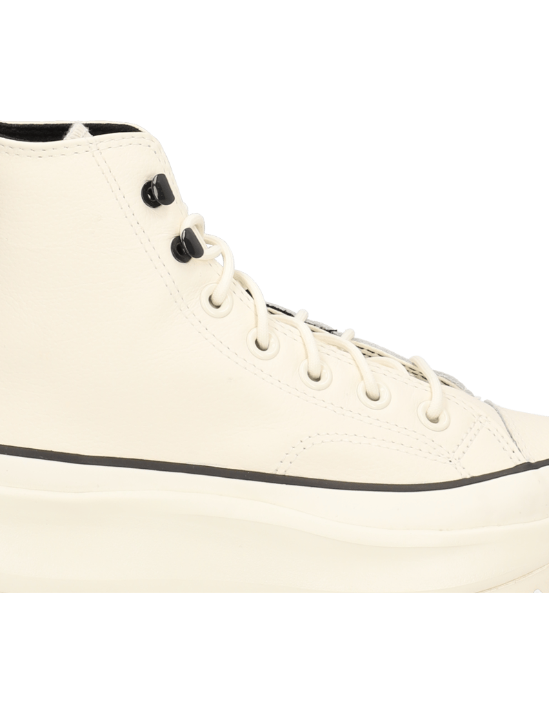 Converse-RUN-STAR-HIKE-PLATFORM