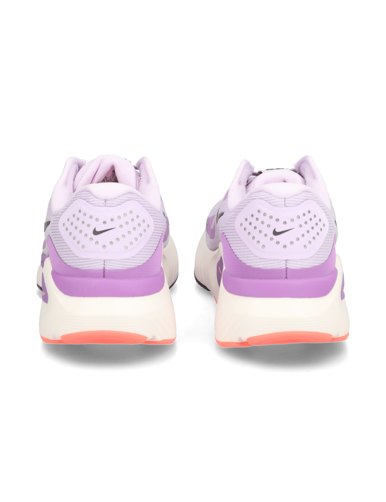 Nike-Nike-Structure-26-lila