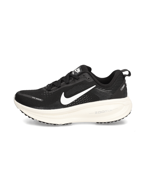 NIKE VOMERO 18