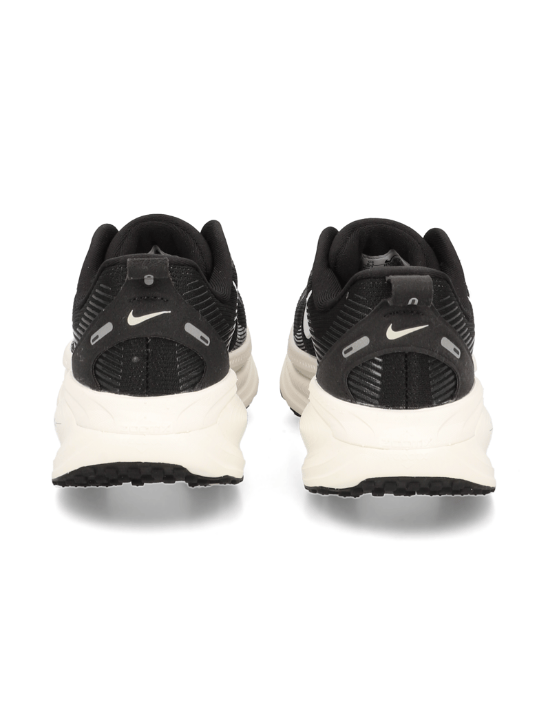 Nike-NIKE-VOMERO 18-schwarz