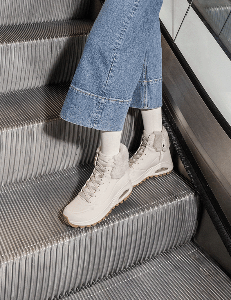 Skechers-UNO-RUGGED---FALL-AIR-weiss