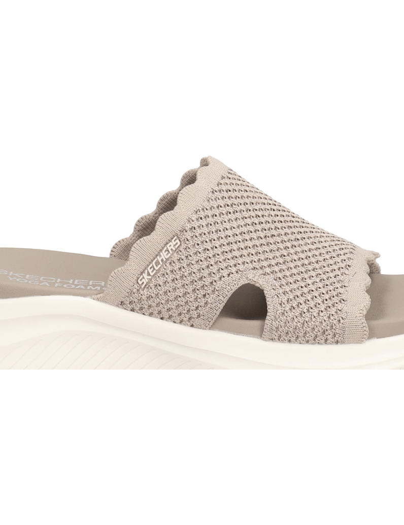 Skechers-ULTRA-FLEX-3.0-TPE-rot