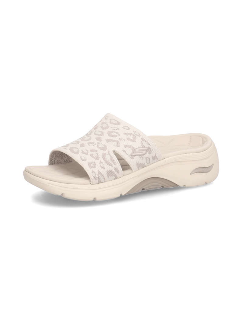 Skechers-GO-WALK-ARCH-FIT-2.0-WHLD-beige