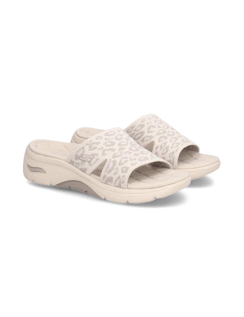 Skechers-GO-WALK-ARCH-FIT-2.0-WHLD-beige