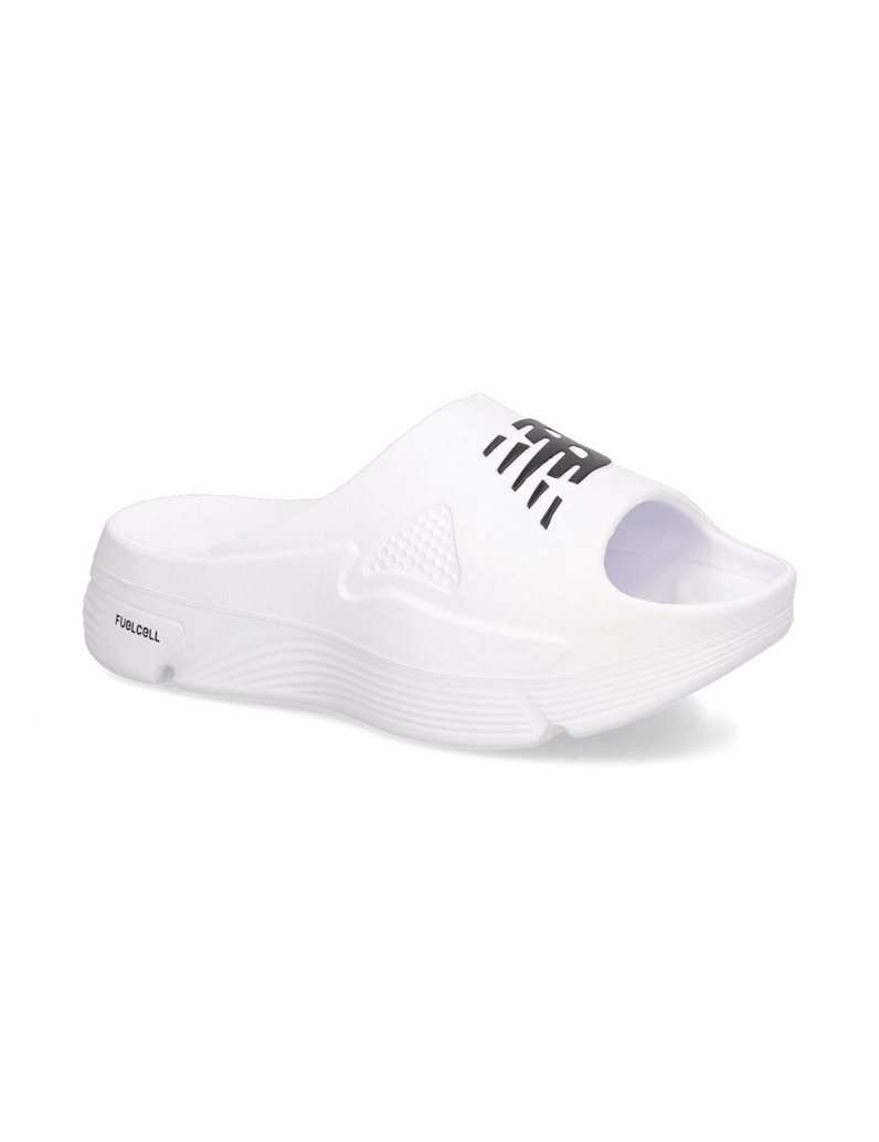 New-Balance-FUEL-CELL-SL-weiss