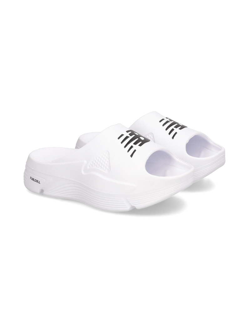 New-Balance-FUEL-CELL-SL-weiss