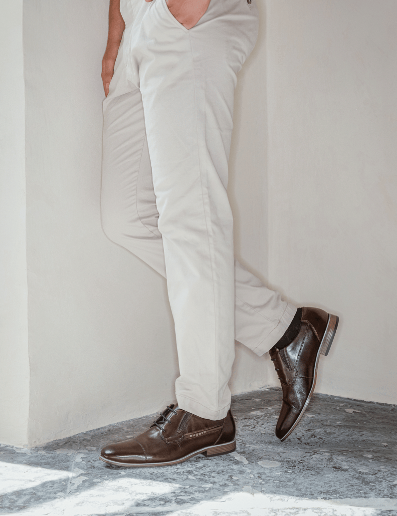 BUGATTI-eleganter-Schnürer-schwarz