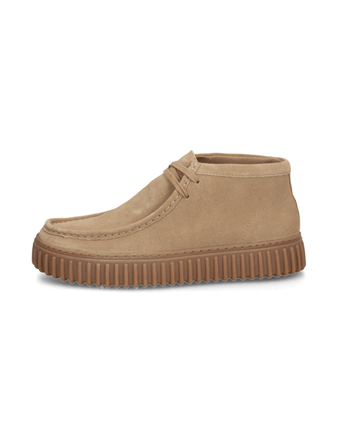 M Torhill Hi