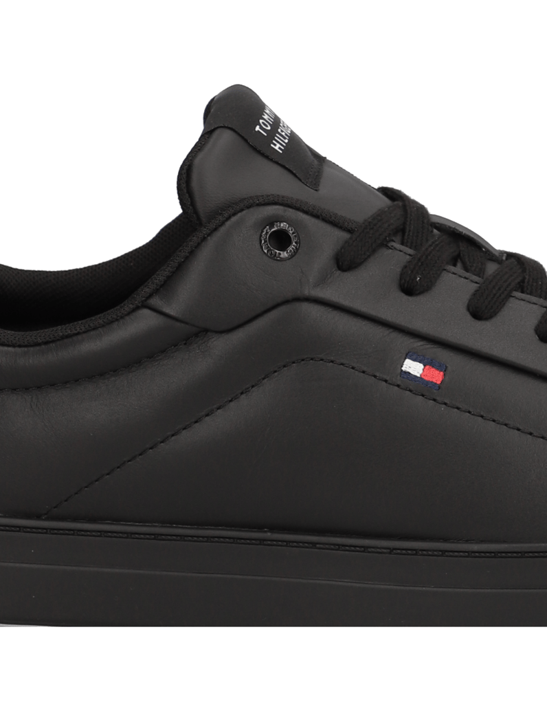 Tommy-Hilfiger-ICON-COURT-LTH-FLAG-ESS-schwarz