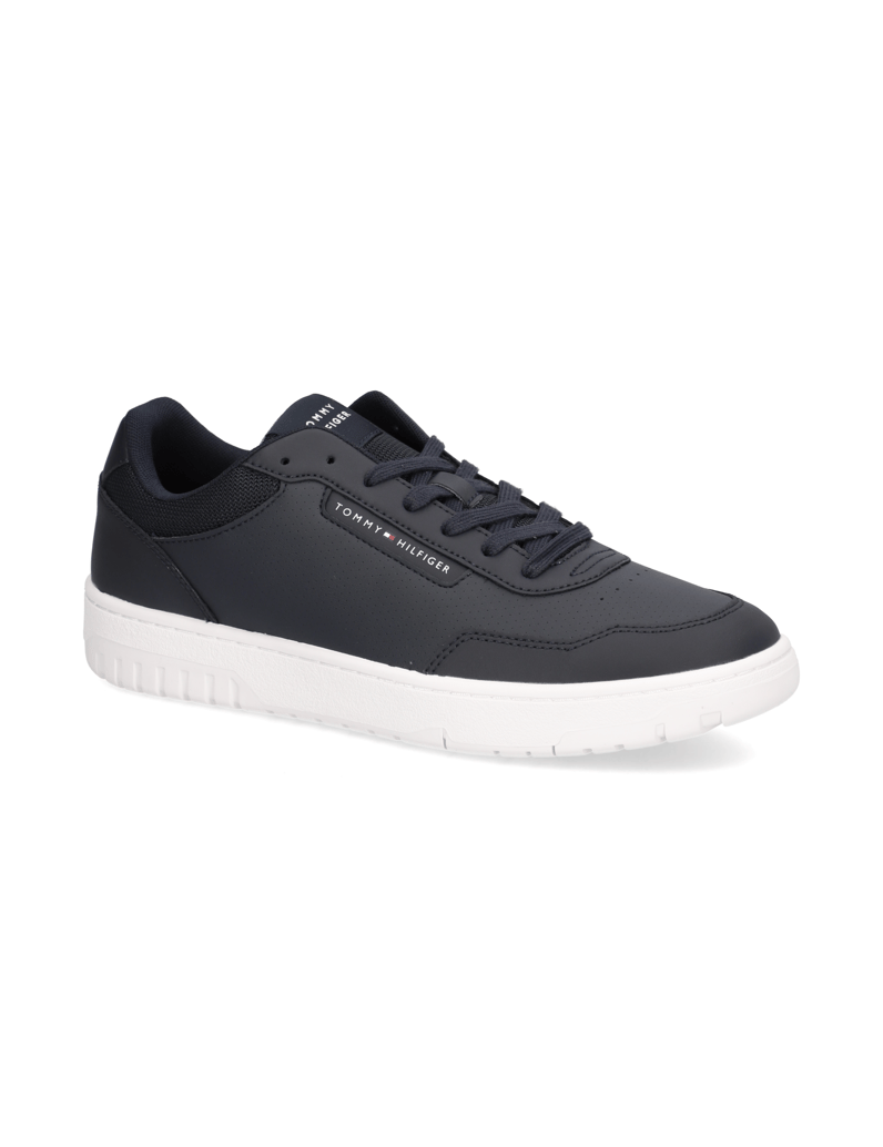Tommy-Hilfiger-TH-BASKET-CORE-LTHPINPERF-weiss