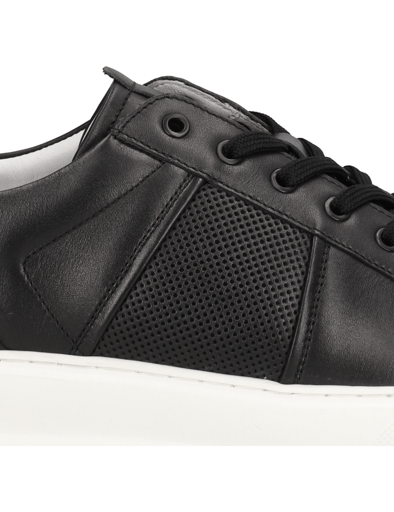 Pat-Calvin-Glattleder-Sneaker-schwarz