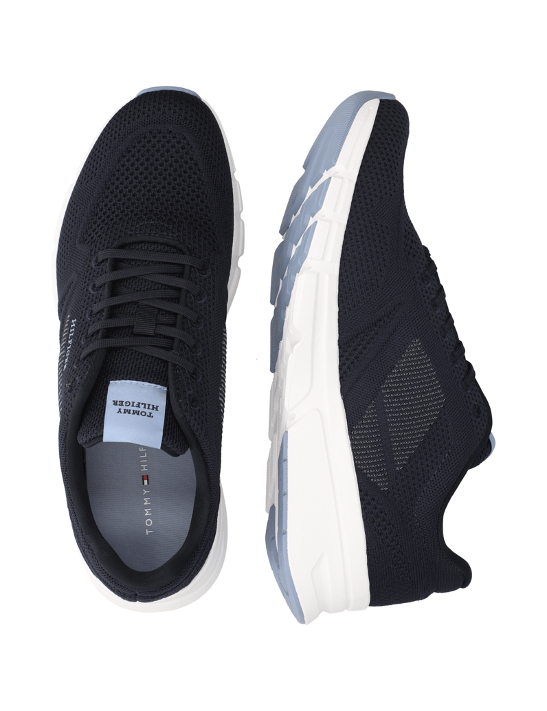 Tommy-Hilfiger-MODERN-COMFORT-RUN-KNIT-weiss