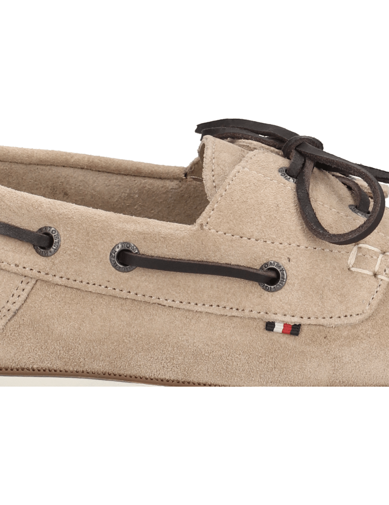 Tommy-Hilfiger-TH-BOAT-SHOE-CORE-SUEDE-beige