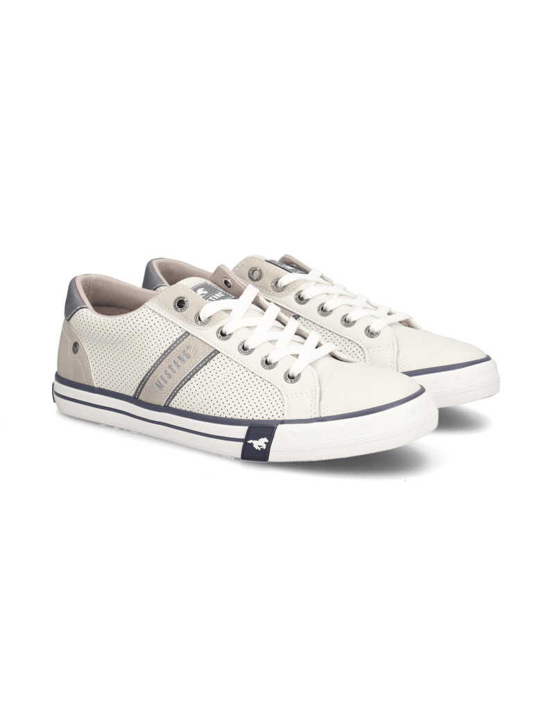 Mustang-Sneaker-weiss