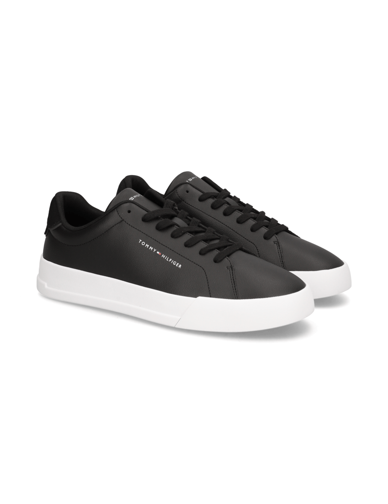 Tommy-Hilfiger-TH-COURT-CORE-schwarz