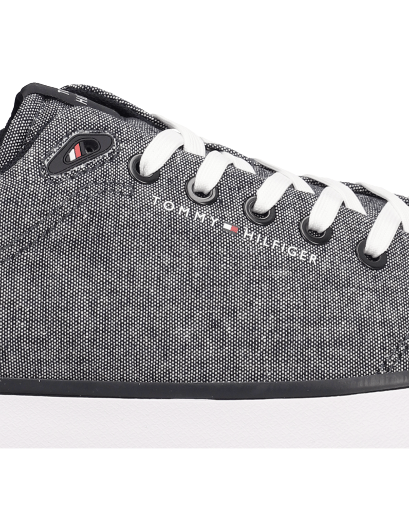 Tommy-Hilfiger-TH-HI-VULC-LOW-CORE-CHAMBRAY-blau
