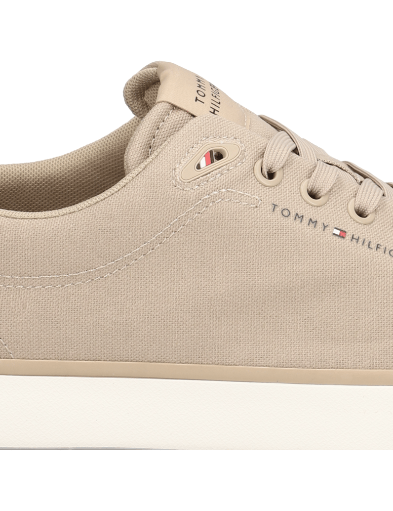 Tommy-Hilfiger-TH-HI-VULC-LOW-CORECANVAS-schwarz