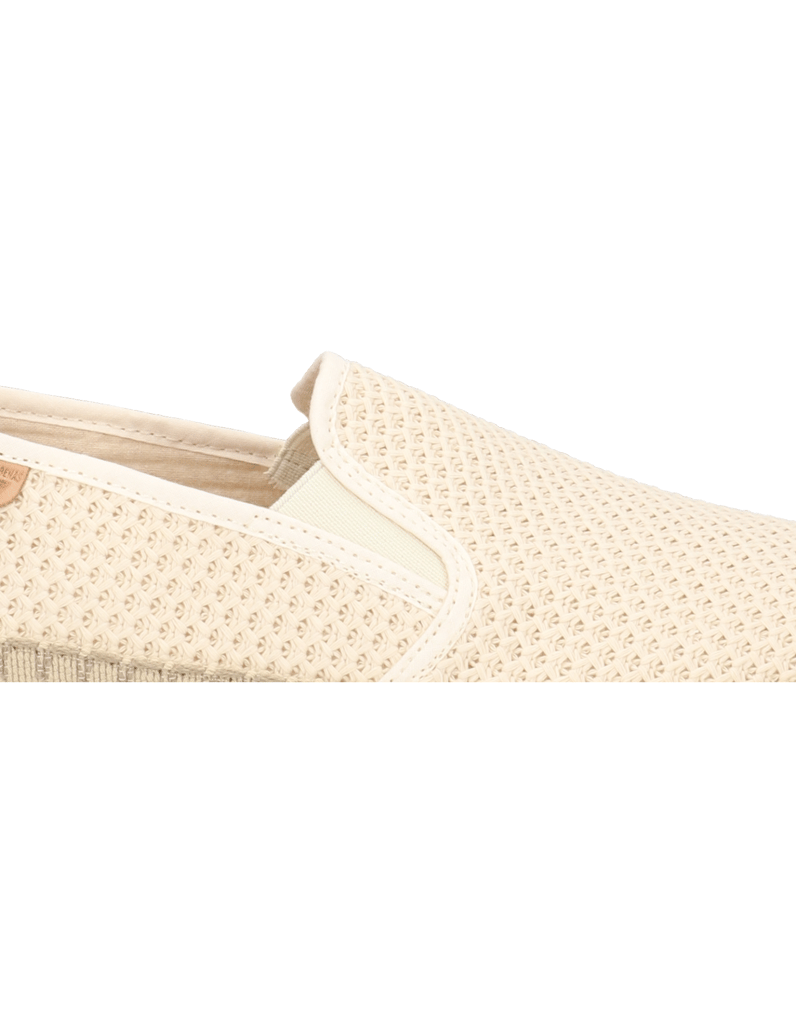 Verbenas-BORIS-BUZZBEE-beige