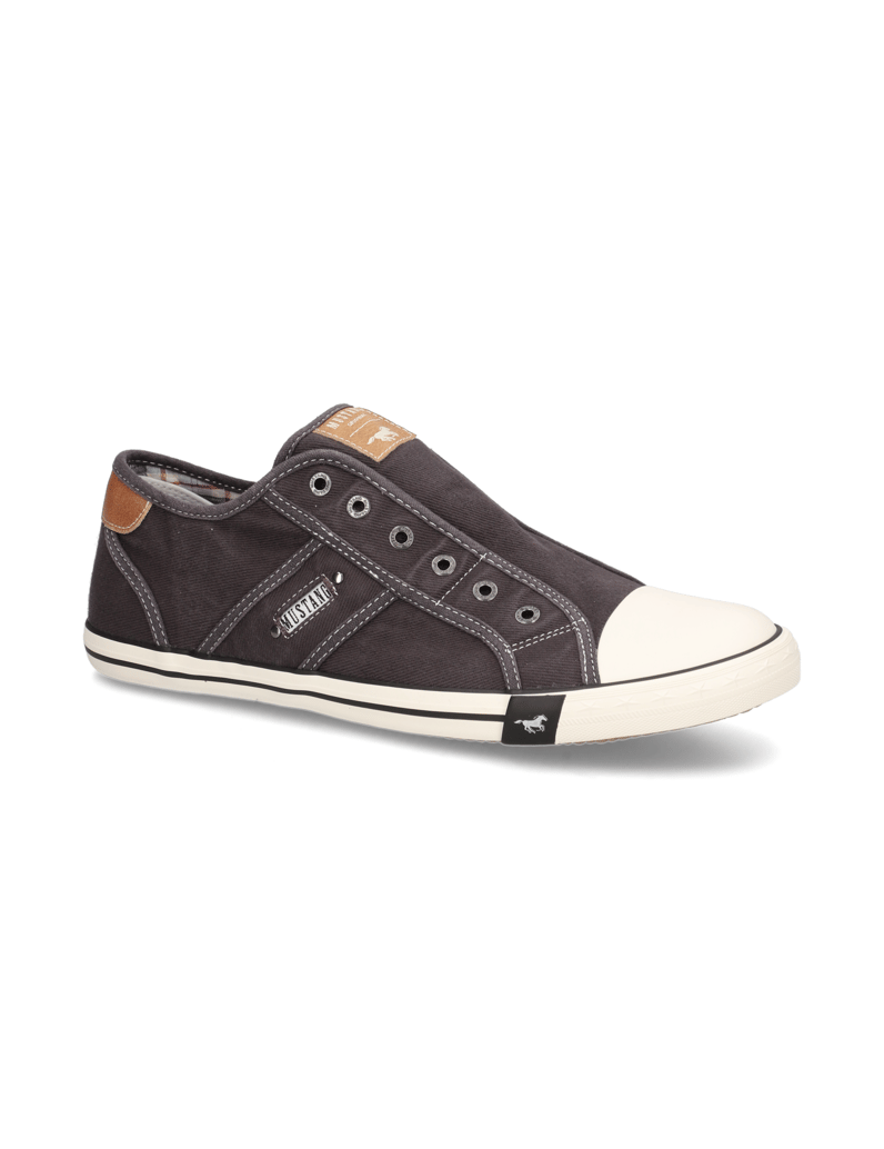 Mustang-Textil-Slipper-sportiv-schwarz