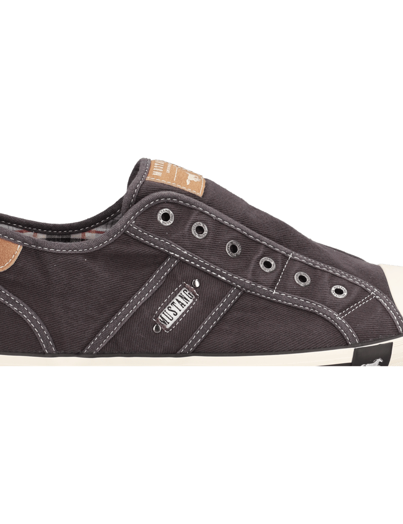 Mustang-Textil-Slipper-sportiv-schwarz