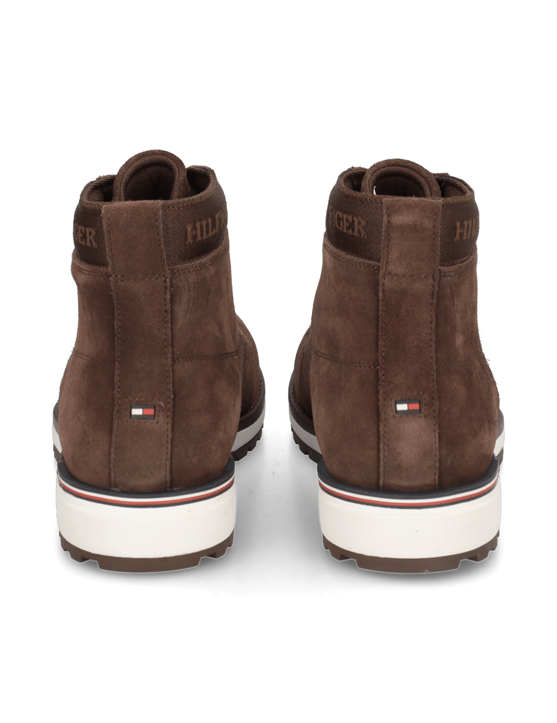Tommy-Hilfiger-CORPORATE-OUTDOOR-SUEDE-BOOT-braun