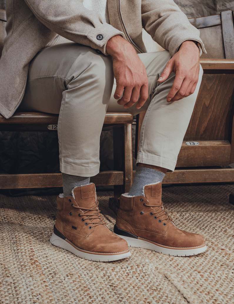 Pat-Calvin-Nubukleder-Boot-braun