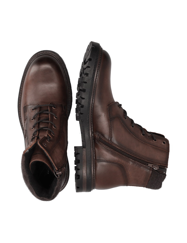 Pat-Calvin-Boot-braun