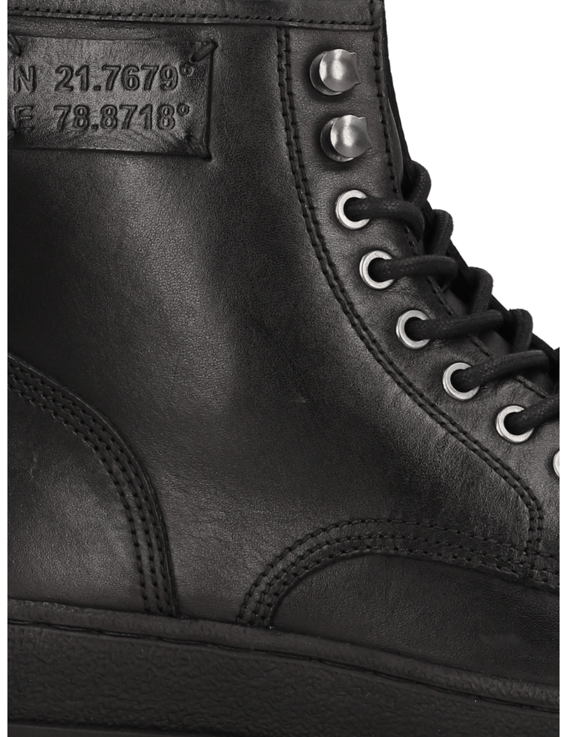 Pat-Calvin-Boot-schwarz