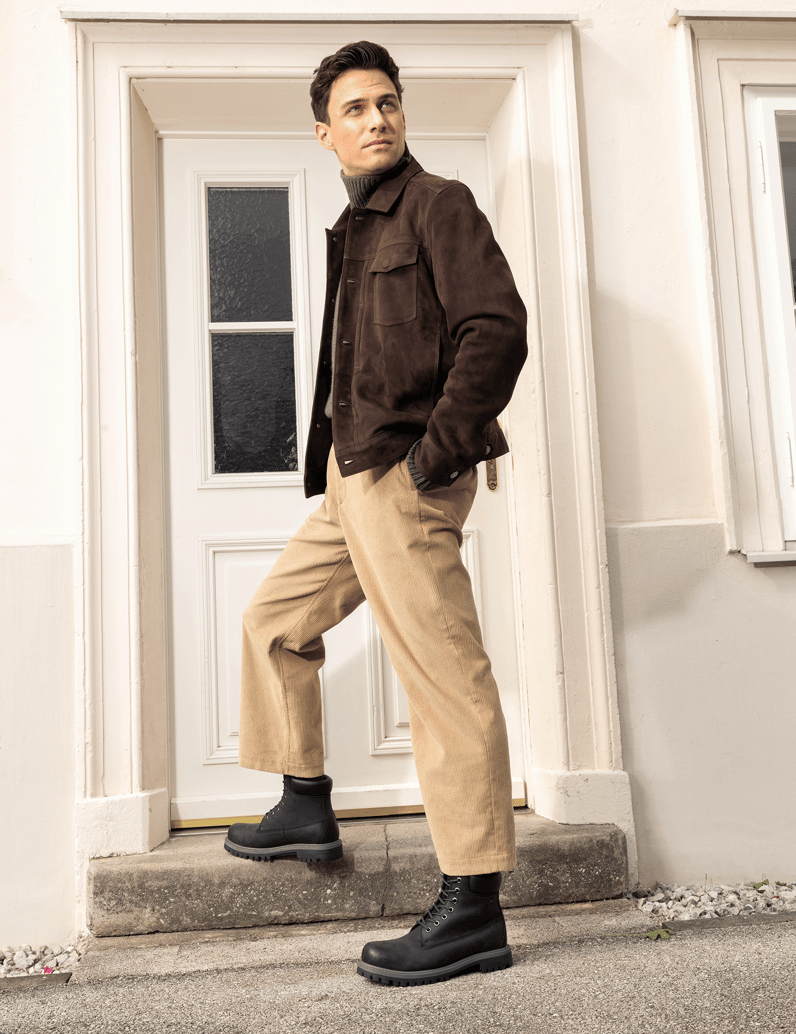 Pat-Calvin-Boot-gelb