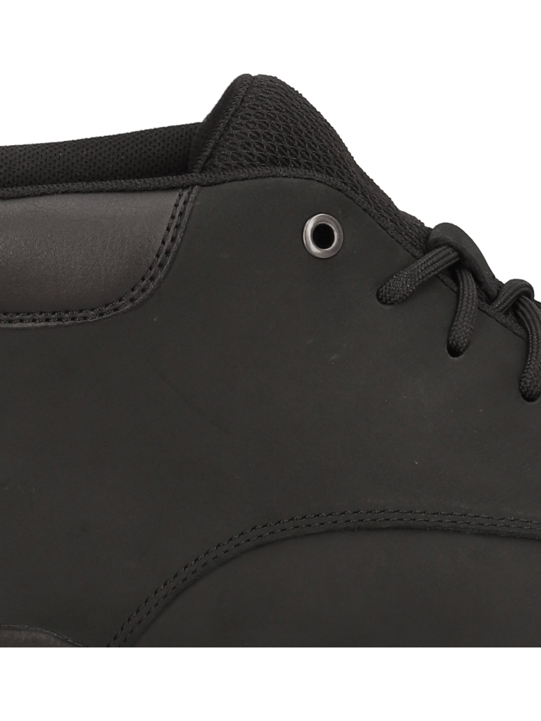 Timberland-Seneca-Bay-Leather-Chukka-schwarz