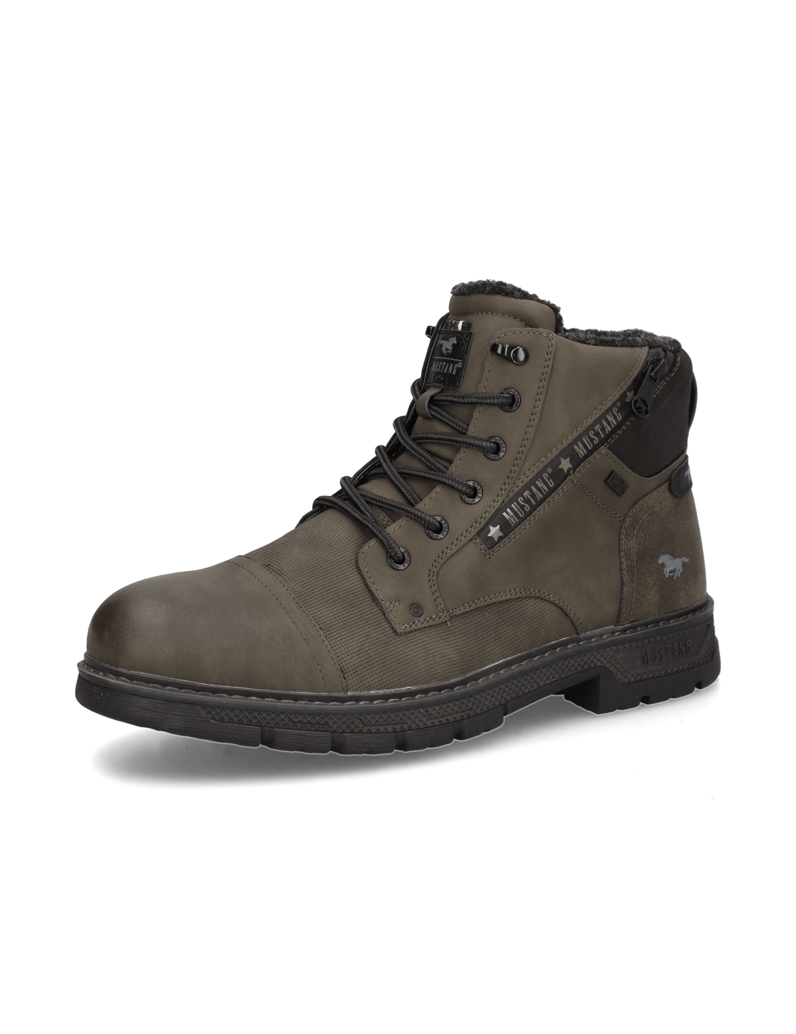 Mustang-Boot