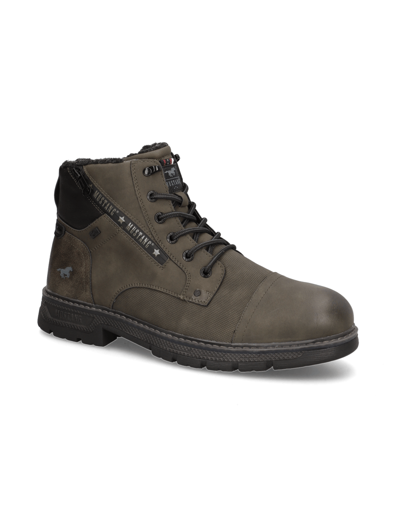 Mustang-Boot