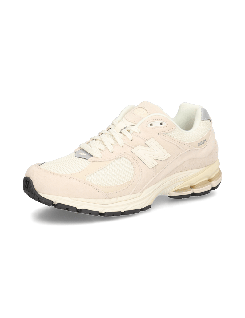 New-Balance-M2002-beige