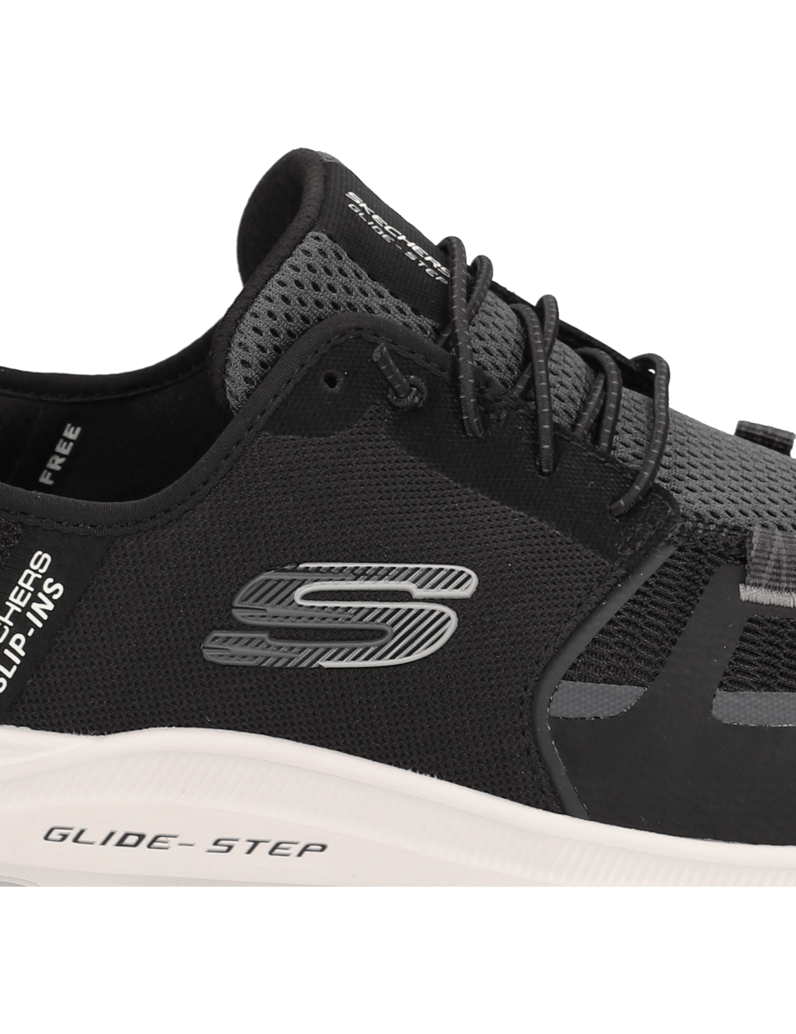 Skechers-GLIDE-STEP-PRO-schwarz