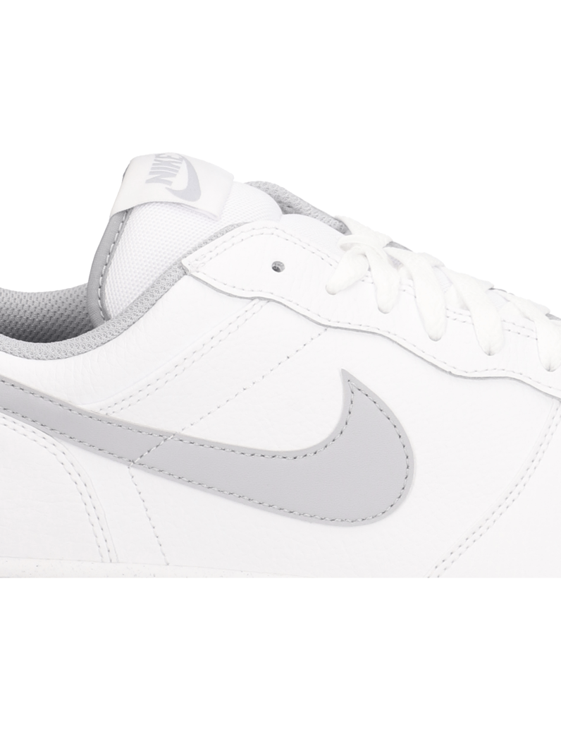 Nike-BIG-NIKE-weiss