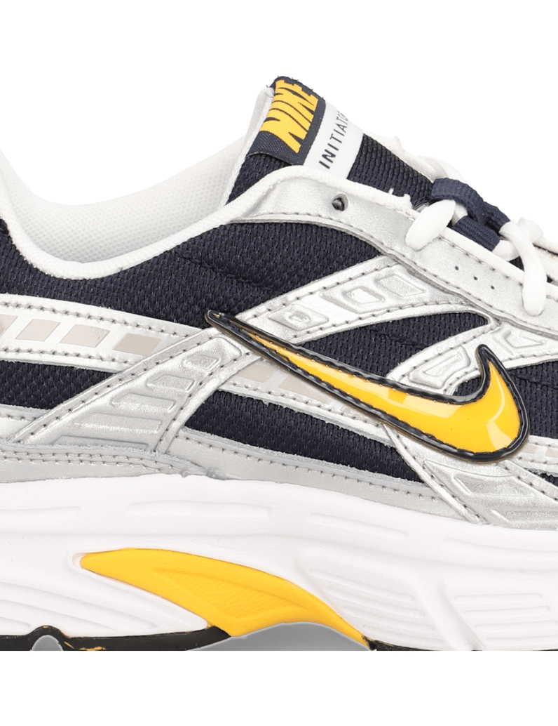 Nike-NIKE-INITIATOR-grau