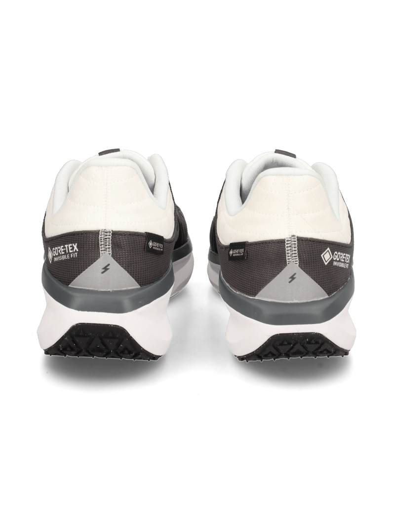 Nike-WINFLO-schwarz