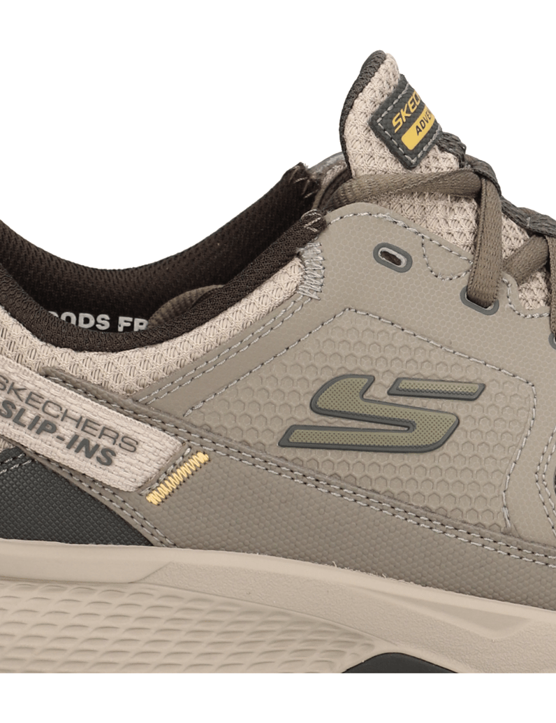 Skechers-DYNAMITE-AT-beige