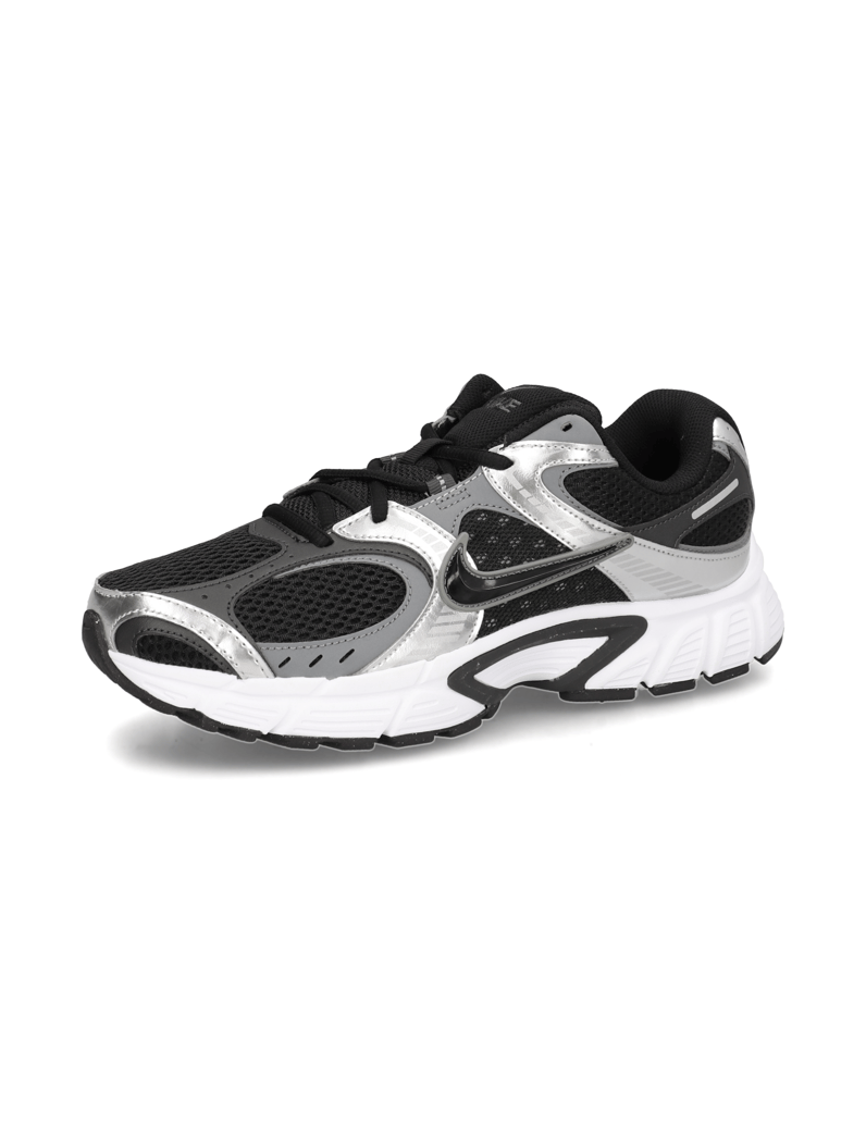 Nike-NIKE-V5-RNR-grau