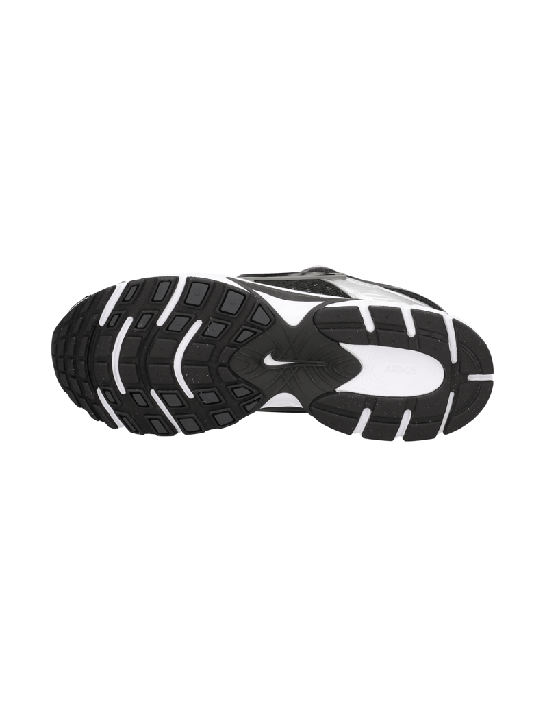 Nike-NIKE-V5-RNR-grau