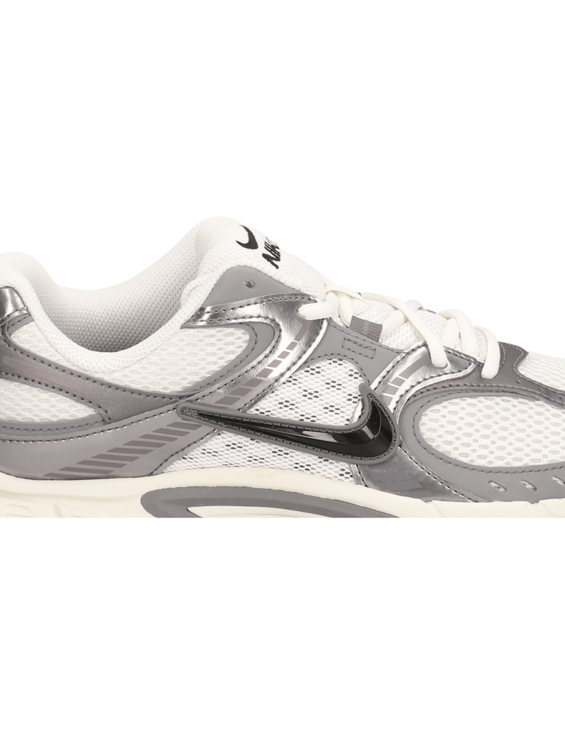 Nike-Nike-V5-RNR-grau