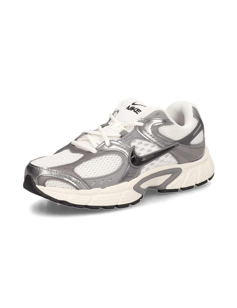 Nike-Nike-V5-RNR-grau