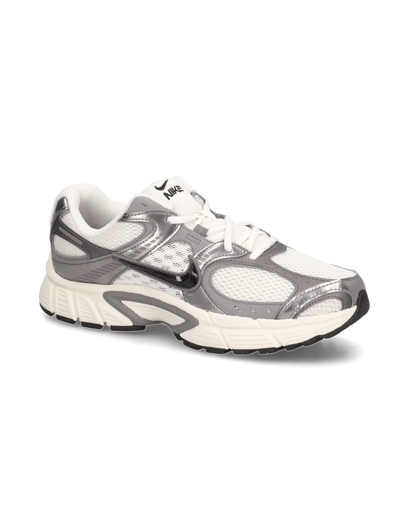 Nike-Nike-V5-RNR-grau