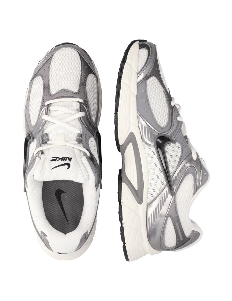 Nike-Nike-V5-RNR-grau
